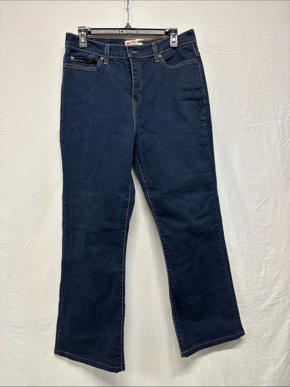 Levi’s Classic Women's Bootcut Jeans in Dark Indigo